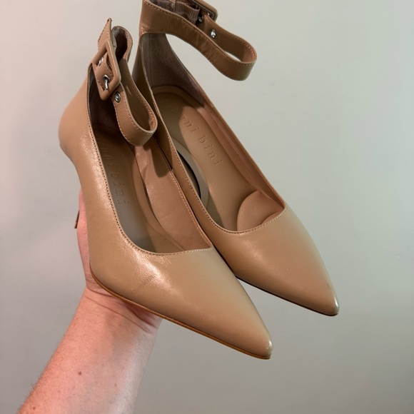 NWOT Gianni Bini Steffi Nude Leather Ankle Wrap Pumps Size 7M - Picture 1 of 8